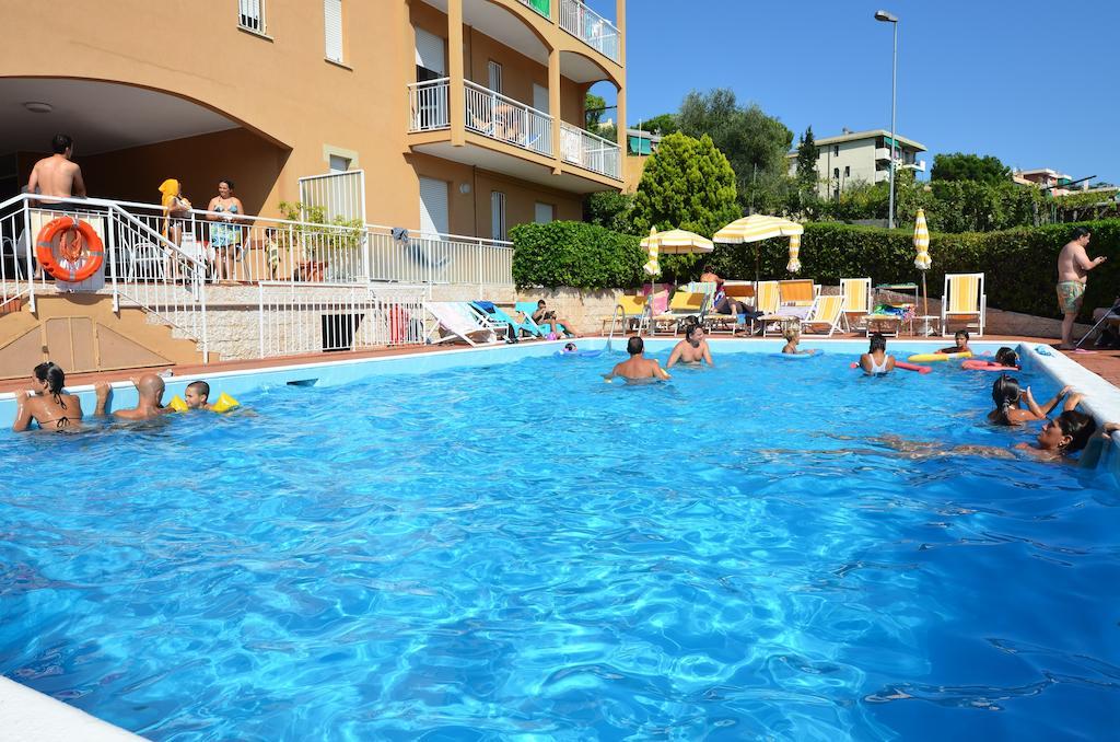 Residence Orchidea Pietra Ligure Exteriér fotografie